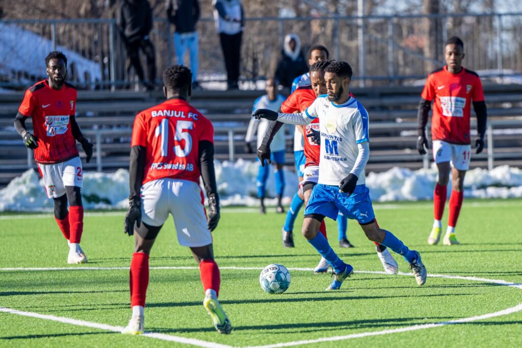 Matchbild kamp om bollen