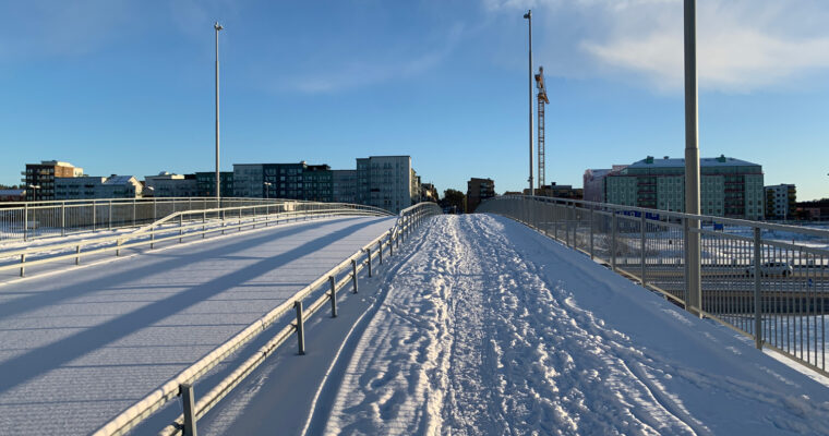 Rinkebybron ej snöröjd i vinter