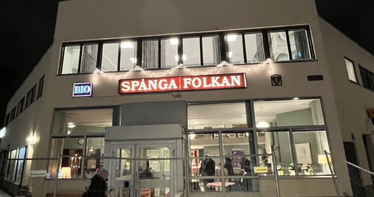 entré till Folkets hus en vinterkväll
