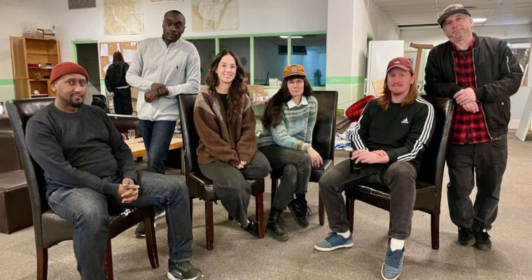 Mustafa Ahmed, Michael Otabbong, Marylou Musat, Lisa Tolf, Karl Forsman och Magnus Gyllenberg från Fryshuset.