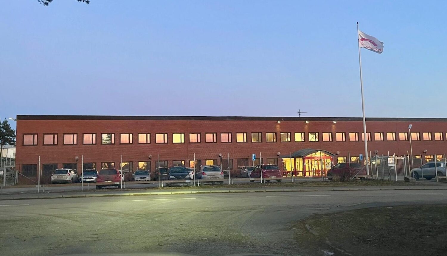 förvarets byggnad i Märsta
