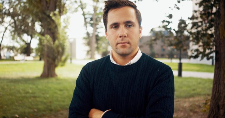 Biståndsminister Benjamin Dousa (M).