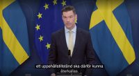 Skärmavbild från regeringens pressträff