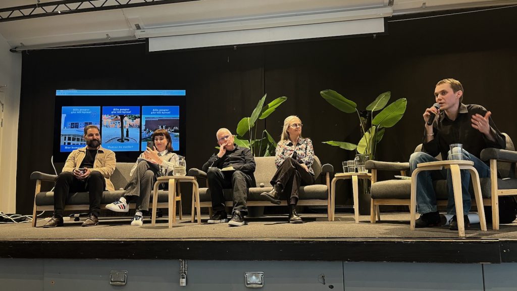Panelsamtal i Folkets Husby.
