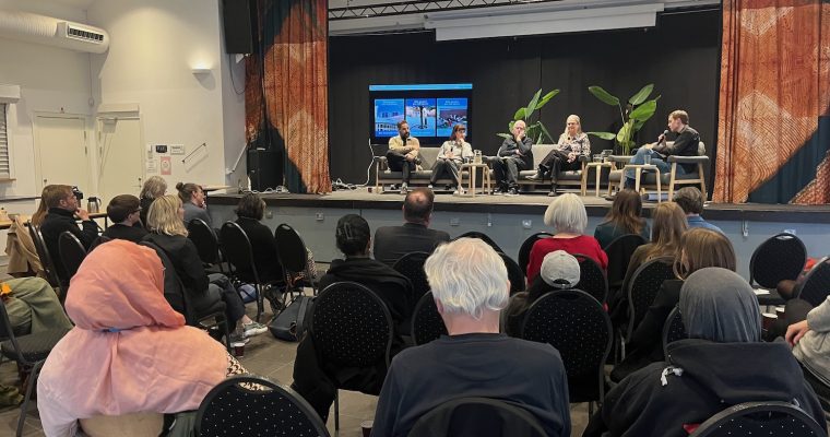 Panelsamtal i Folkets Husby.
