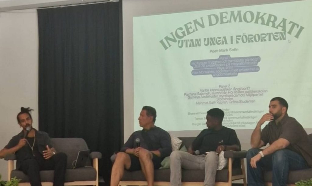 Panelsamtal "Ingen demokrati utan unga i förorten"