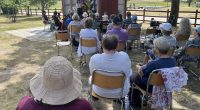 Jazz trio spelar på Husby gård