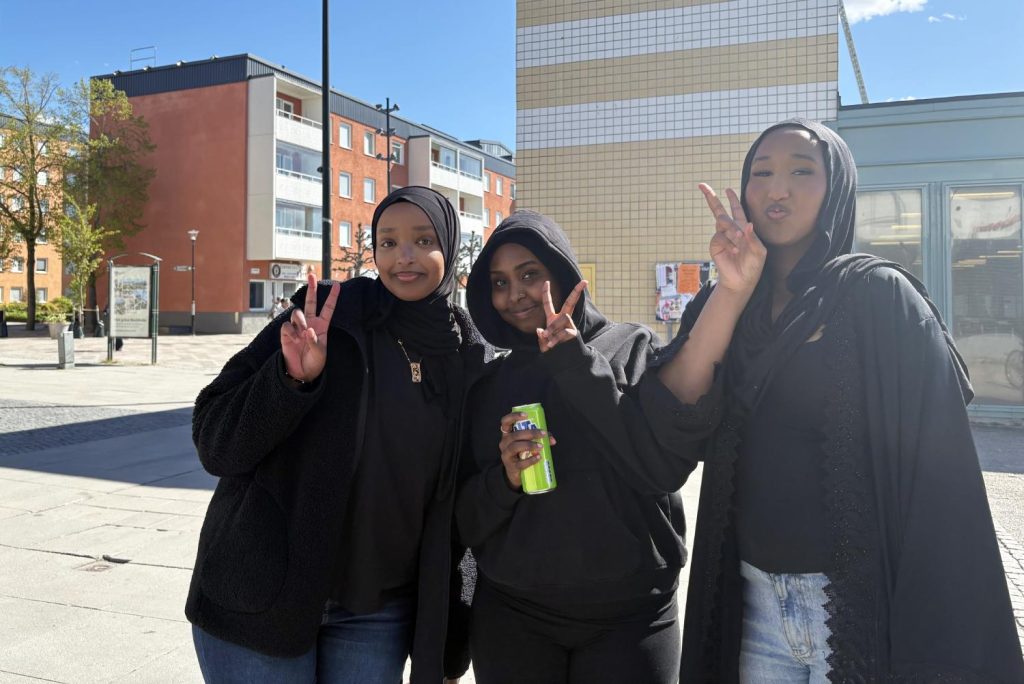 Sardo, Sumaya och Noora